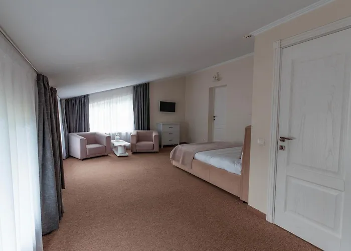 Hotel&Restaurant Premium Club Яремче